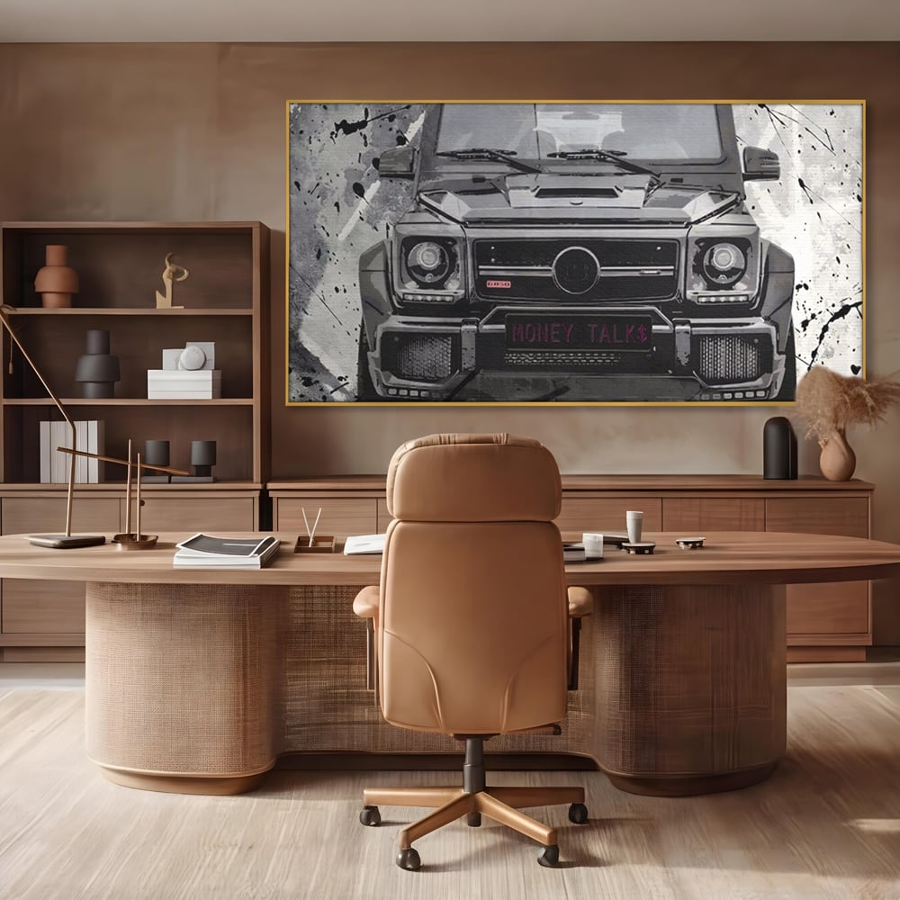 Tablou canvas cu tablou canvas cu masina mercedes neagra, in rama de aluminiu auriu, pe perete intr-un birou